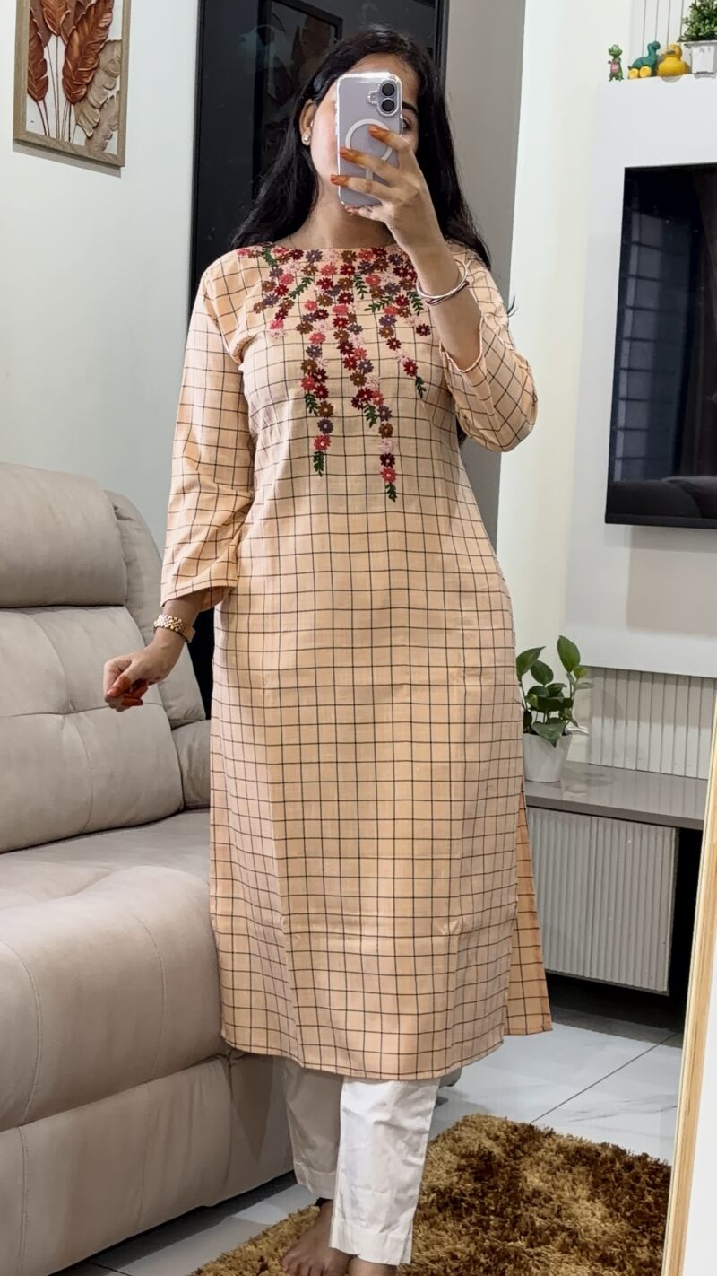 Checks Pattern Embroidery Kurti
